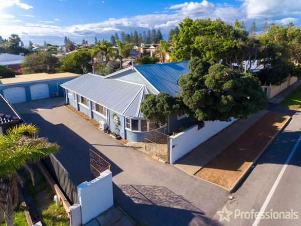 146 Shenton Street, Beachlands WA 6530