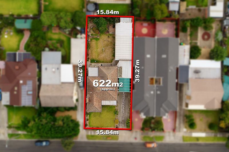 44 Mountain View Avenue, Avondale Heights VIC 3034