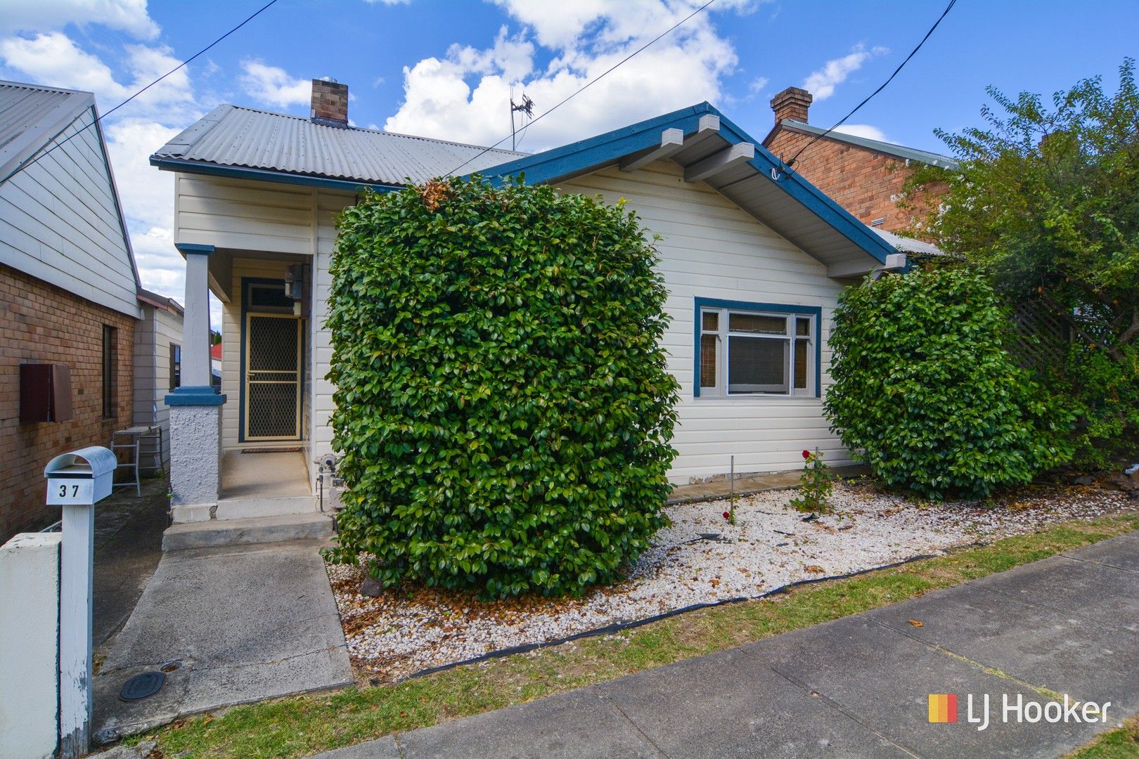 4 bedrooms House in 37 Spooner Street LITHGOW NSW, 2790