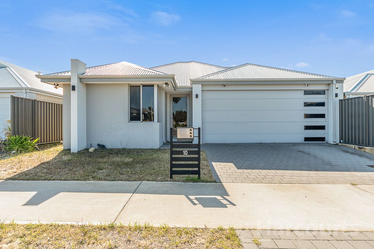 3 bedrooms House in 10 Forever Boulevard BANKSIA GROVE WA, 6031