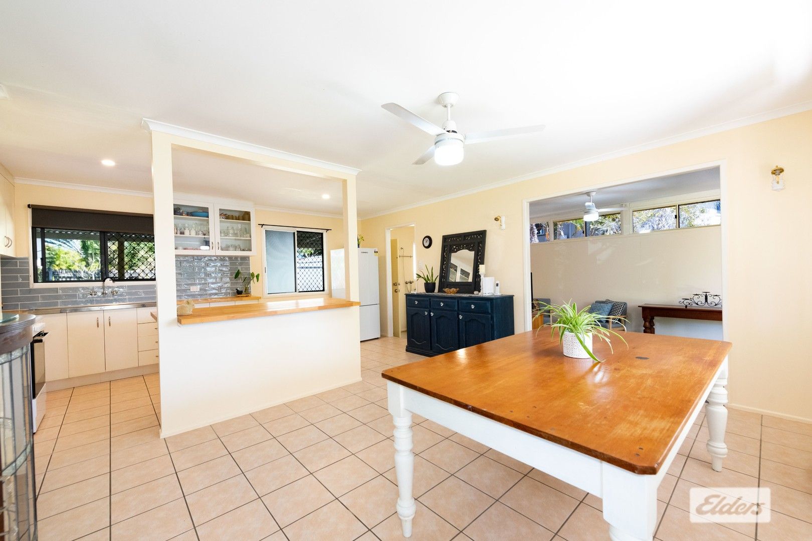 3 bedrooms House in 12 Koala Court SLADE POINT QLD, 4740