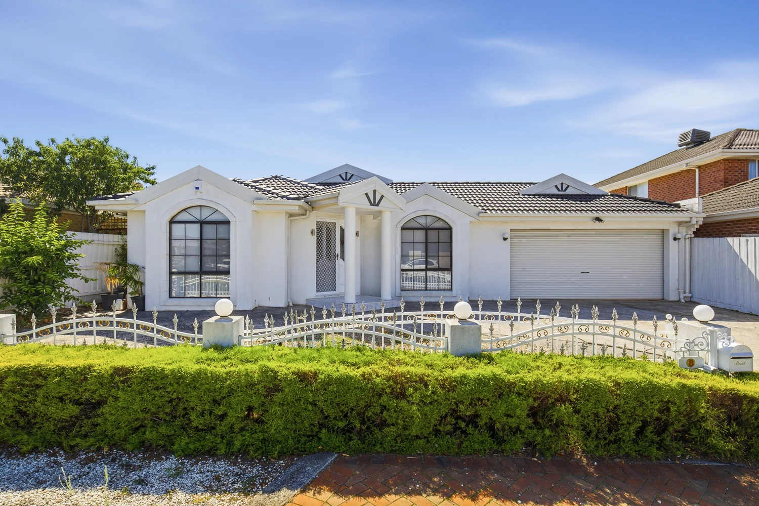 8 Currie Drive, Delahey VIC 3037