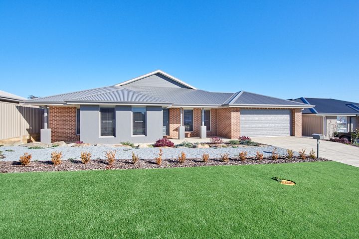 4 Tycho Place, Lloyd NSW 2650, Image 0