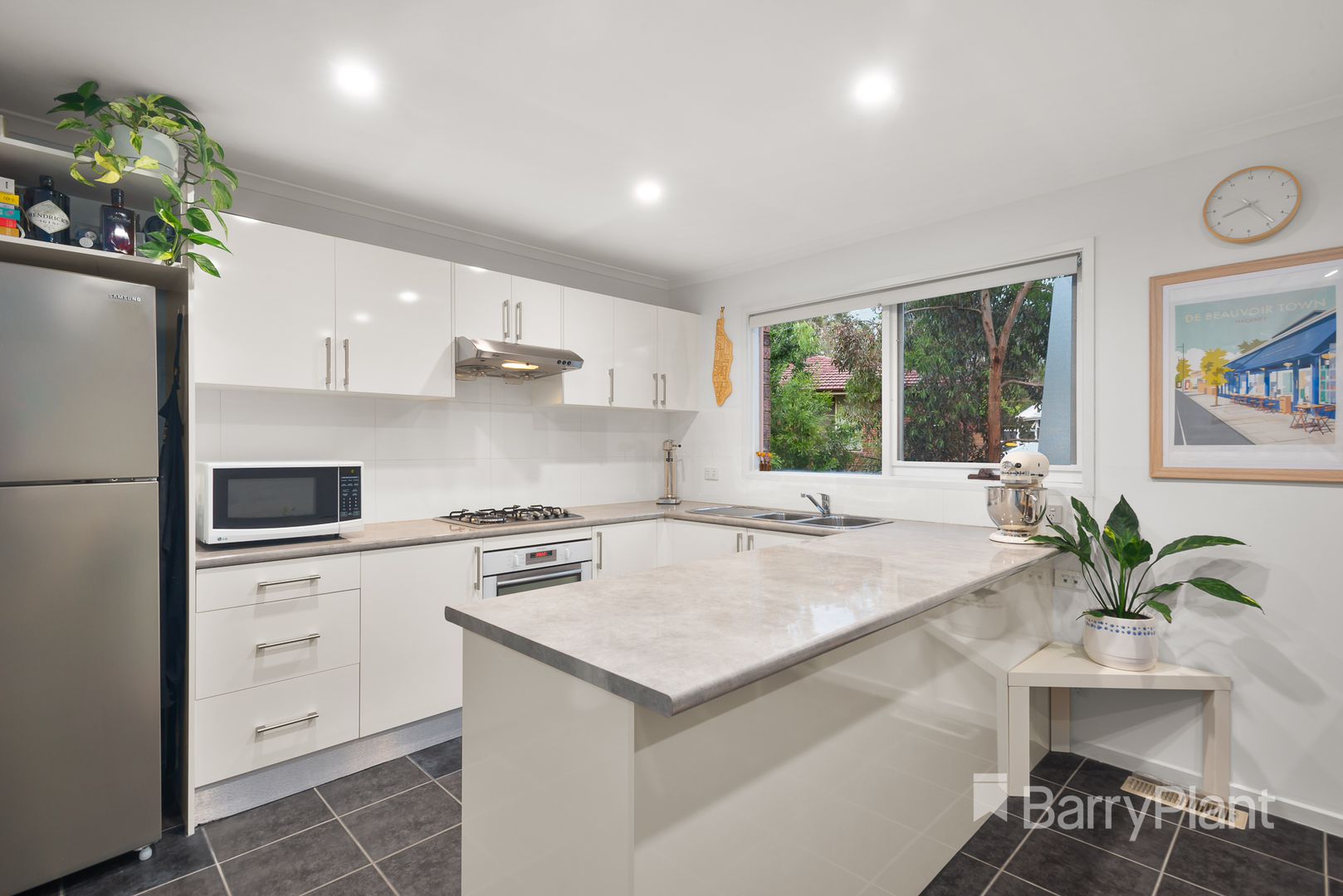 2/7-11 Moresby Street, Mitcham VIC 3132, Image 1