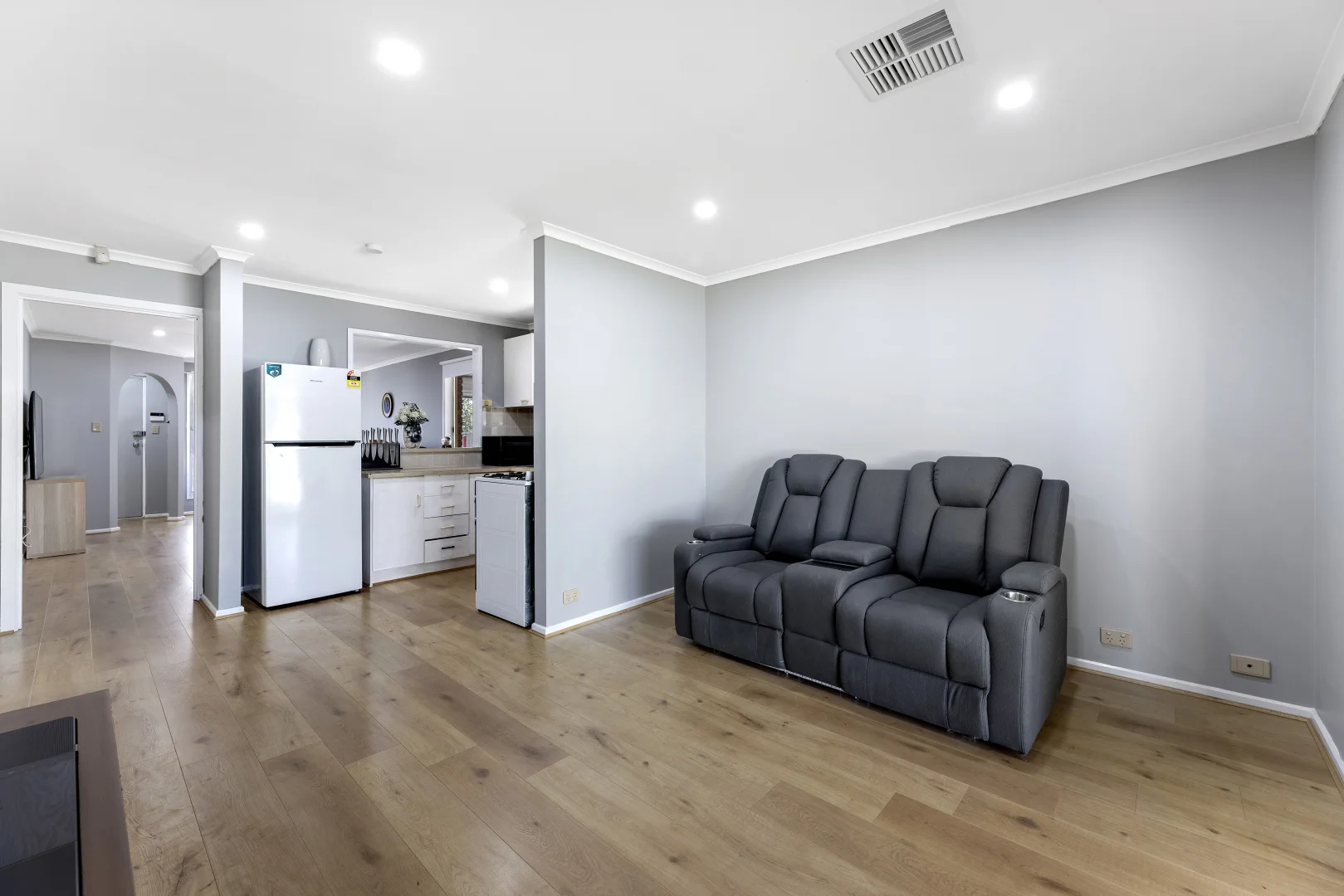 Additional image 6 of 290 Martins Road, Parafield Gardens SA 5107