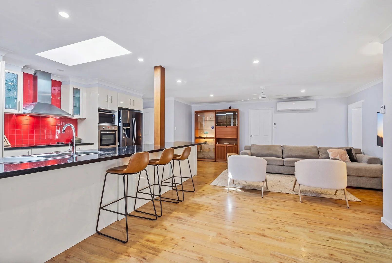 Additional image 6 of 110 Barrier Reef Drive, Mermaid Waters QLD 4218