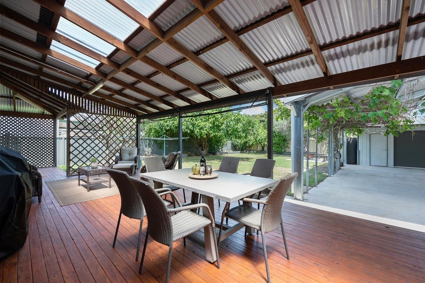 61 Bathurst Street, Singleton Property History & Address Research