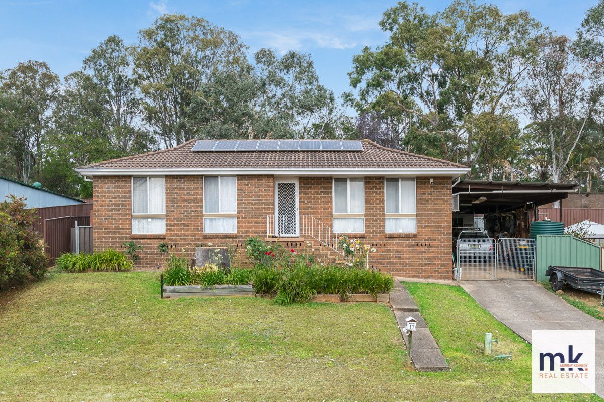 17 Dolomite Place, Eagle Vale NSW 2558, Image 0