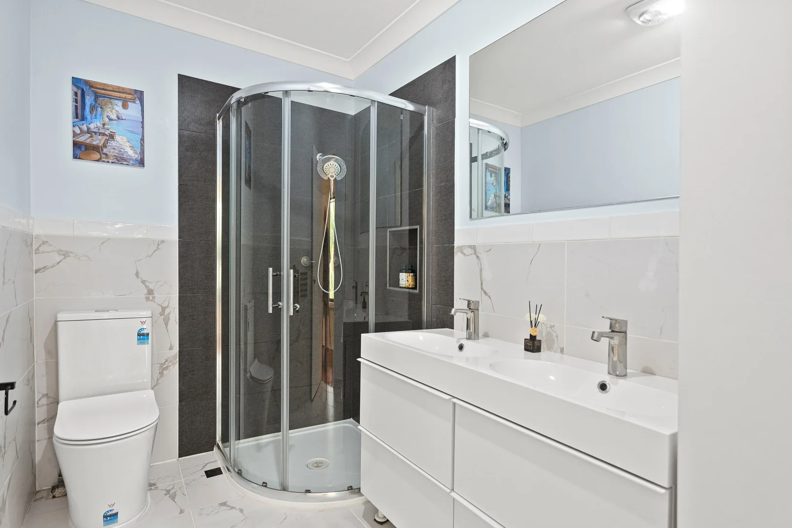 Additional image 7 of 5 Alfred Crescent, Lake Illawarra NSW 2528