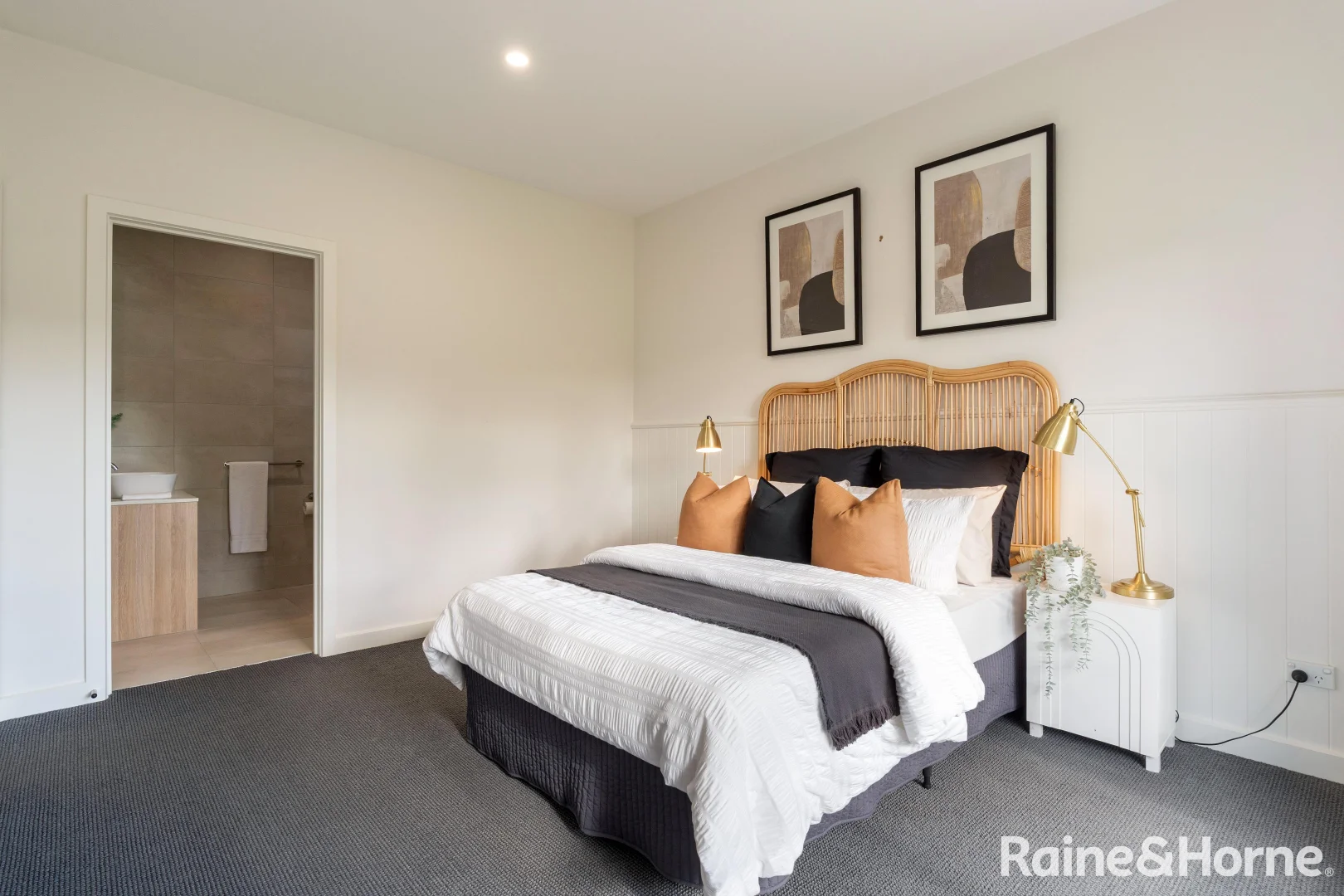 Image 16