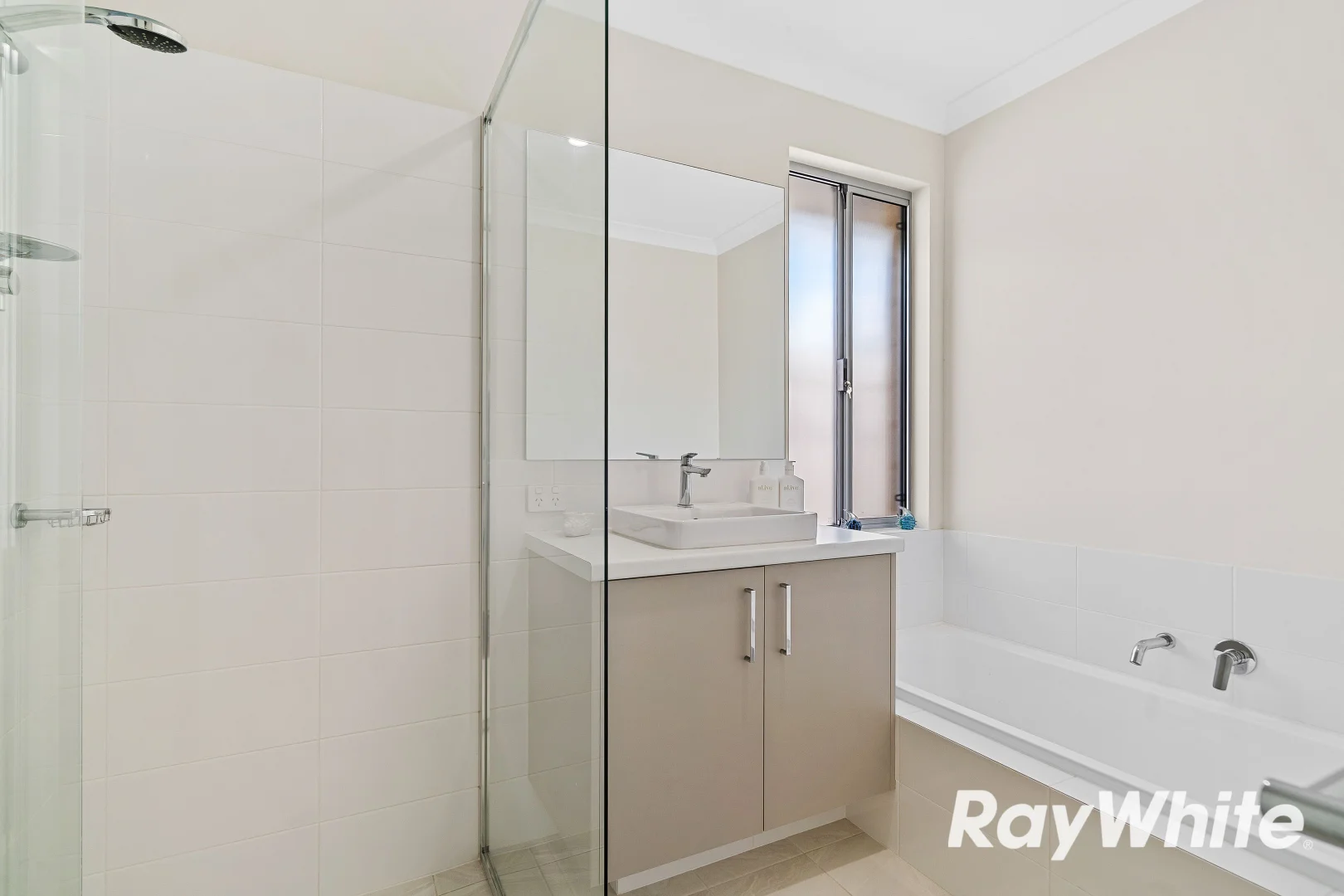 Additional image 12 of 20 Navigator Loop, Erskine WA 6210