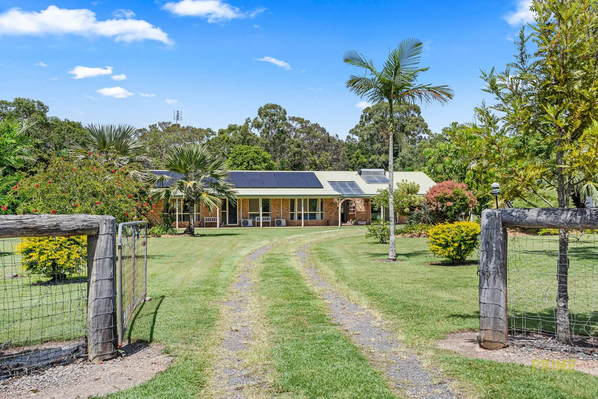 Additional image 27 of 104 Seaview Drive, Booral QLD 4655