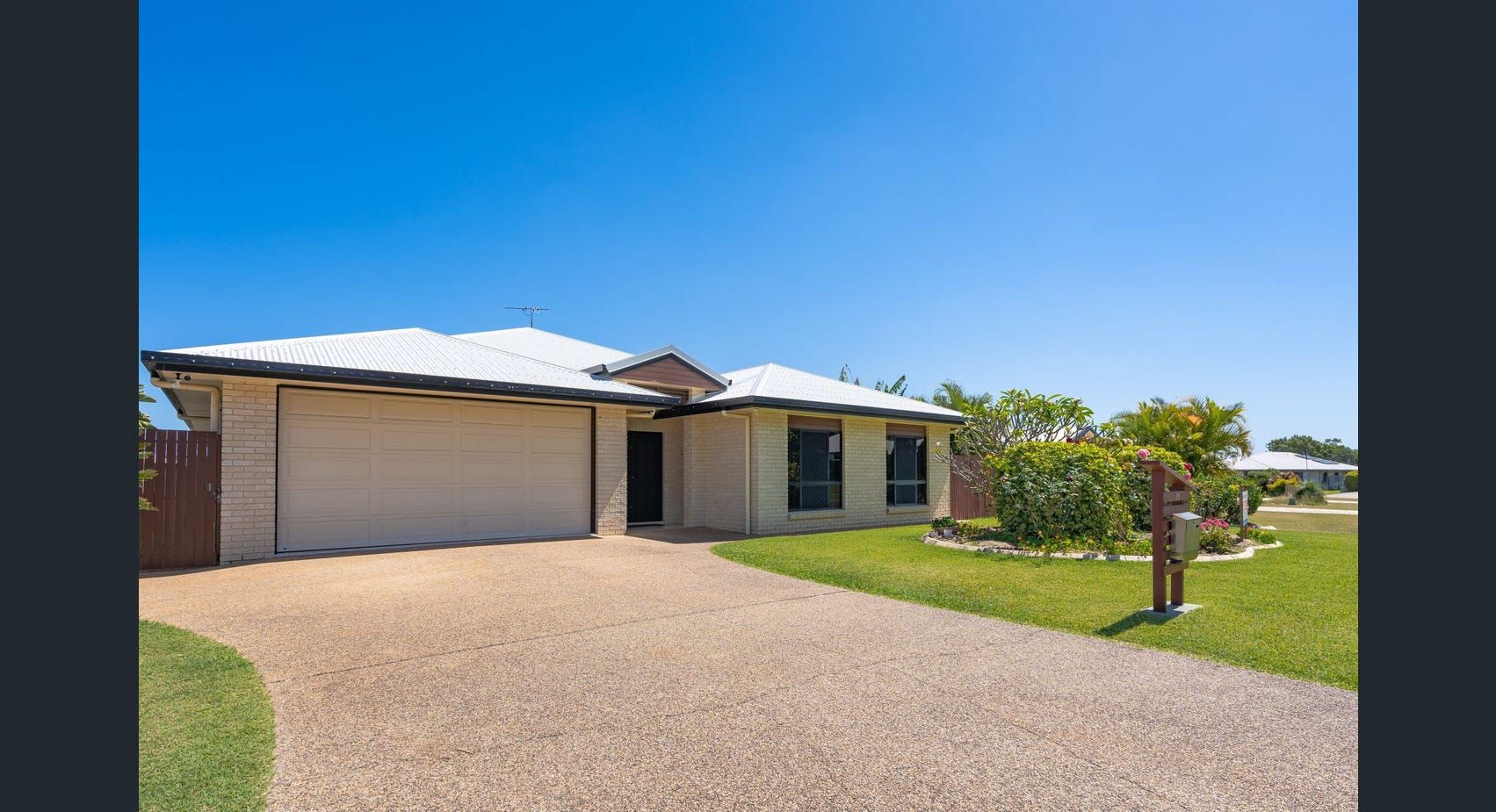 26 Primrose Avenue, Norman Gardens QLD 4701, Image 2