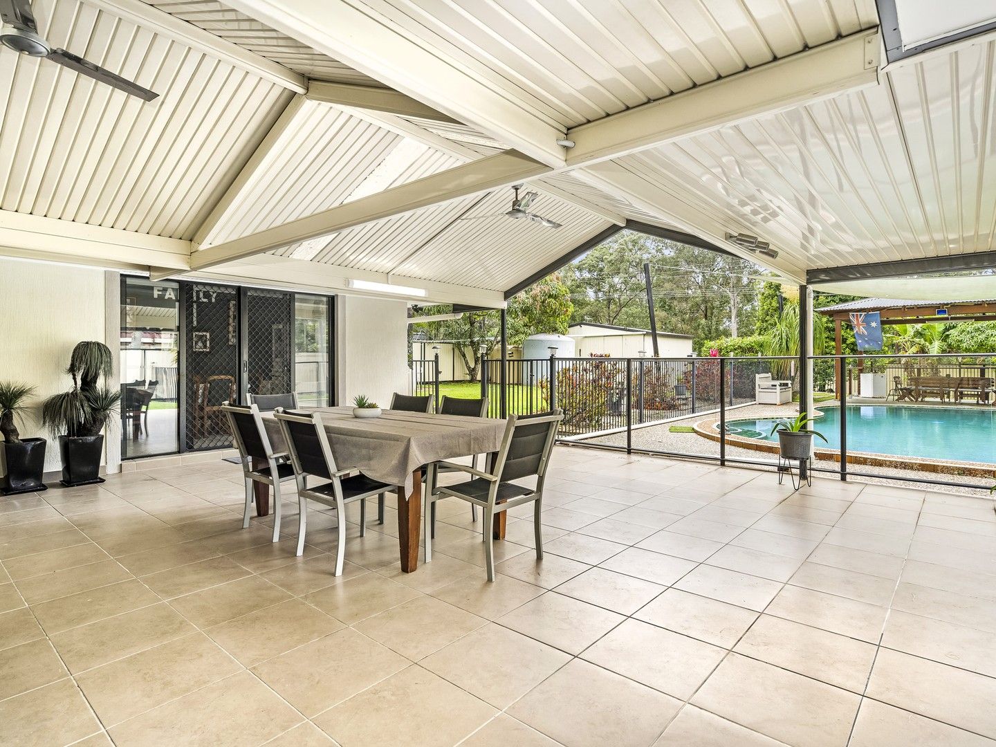 33 Yarrimbah Drive, Nerang QLD 4211, Image 2