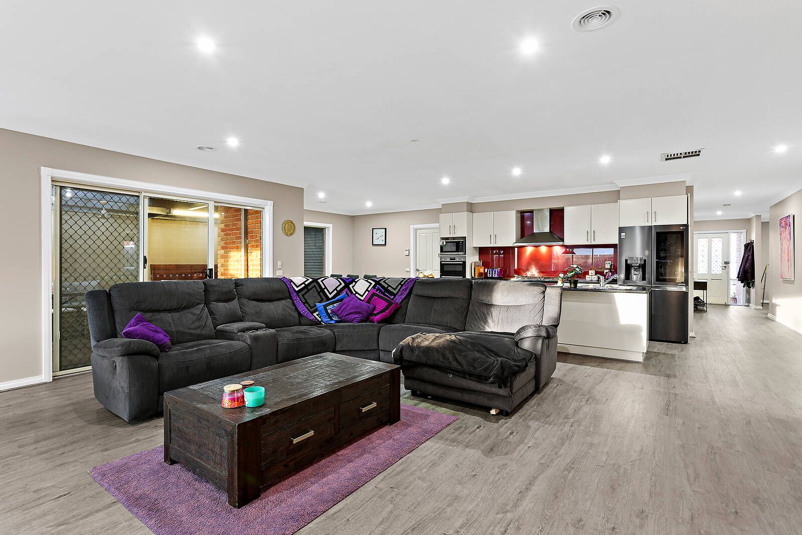 4 bedrooms House in 22 Friuli Place SKYE VIC, 3977