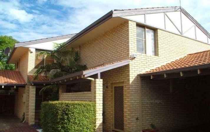 2 bedrooms Townhouse in 3/259 Vincent Street LEEDERVILLE WA, 6007