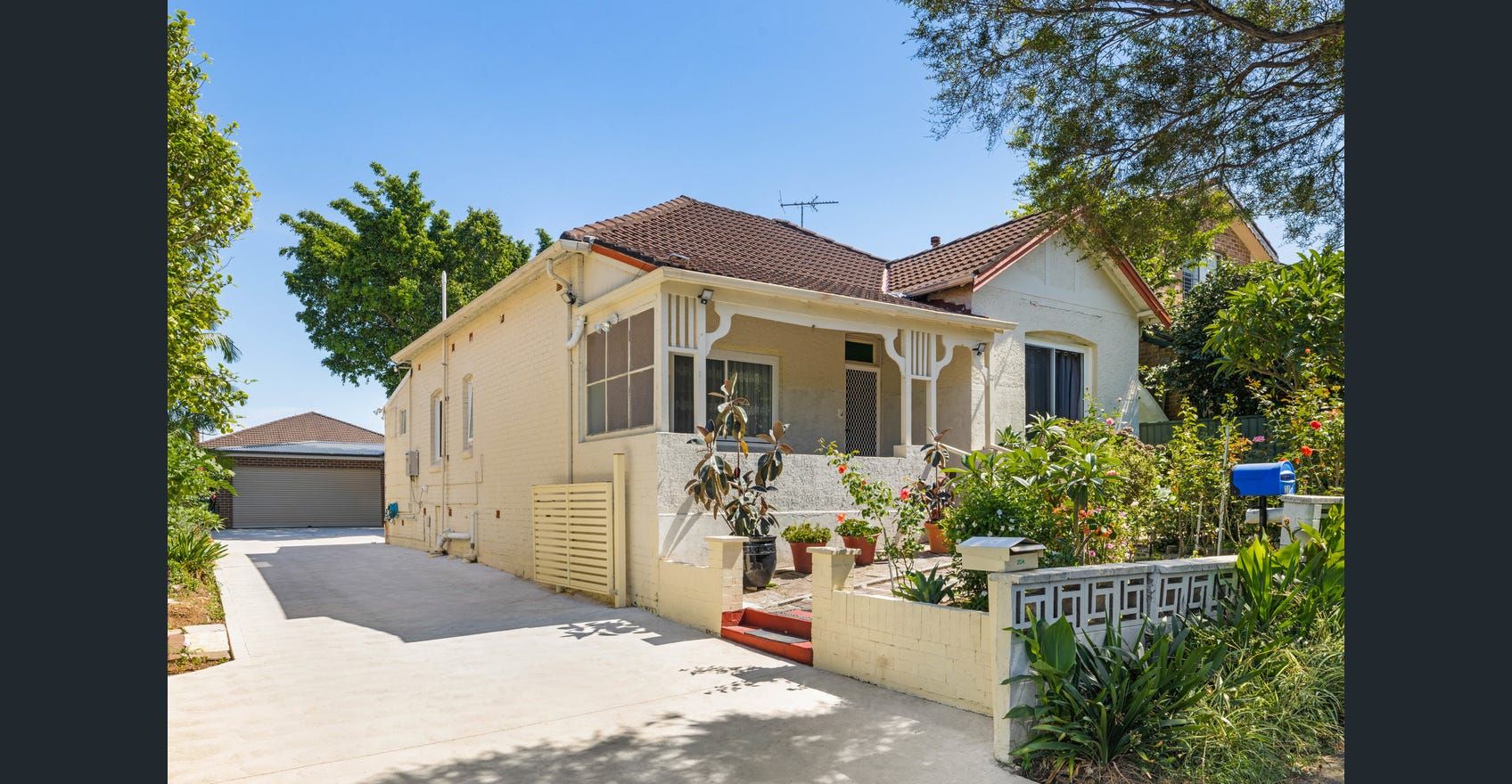 5 bedrooms House in 20 Melville Street WEST RYDE NSW, 2114