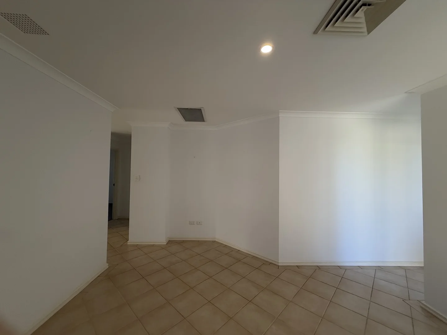 Additional image 16 of 2/280 Drake Street, Morley WA 6062