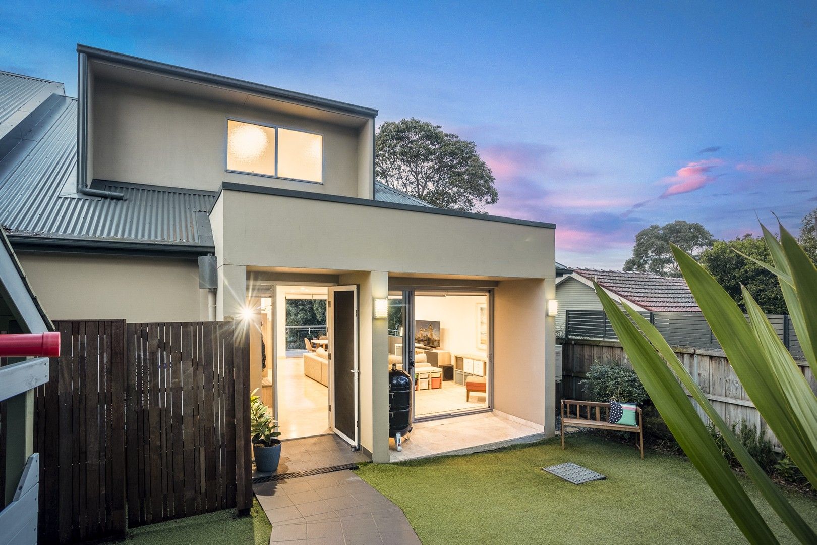 2/237 Burraneer Bay Road, Caringbah South NSW 2229, Image 0