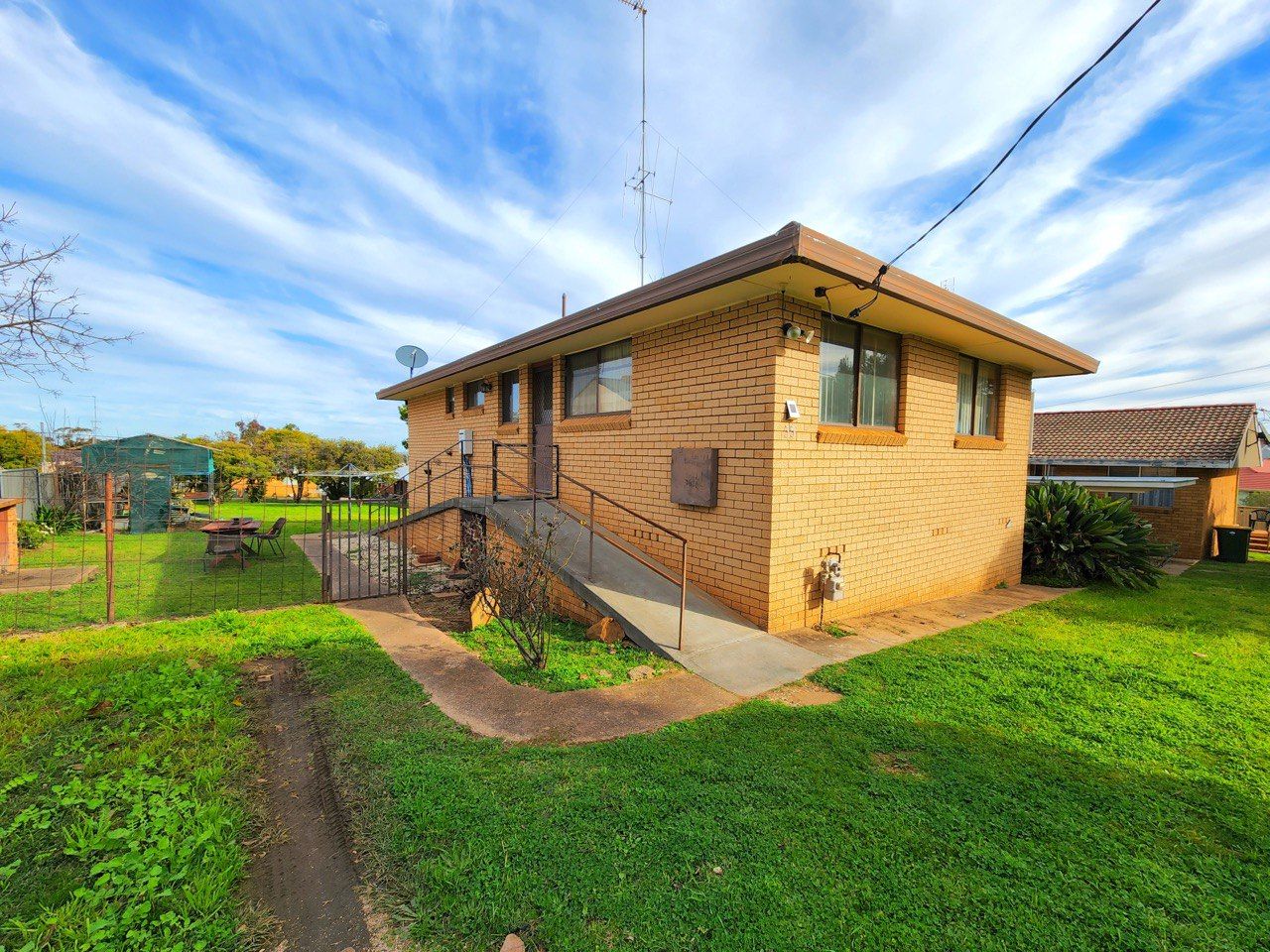 3 bedrooms House in 55 Rose Street PARKES NSW, 2870