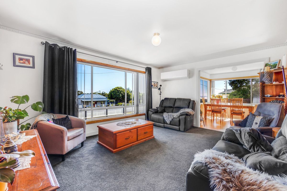 3 bedrooms House in 23 Mission Hill Road PENGUIN TAS, 7316