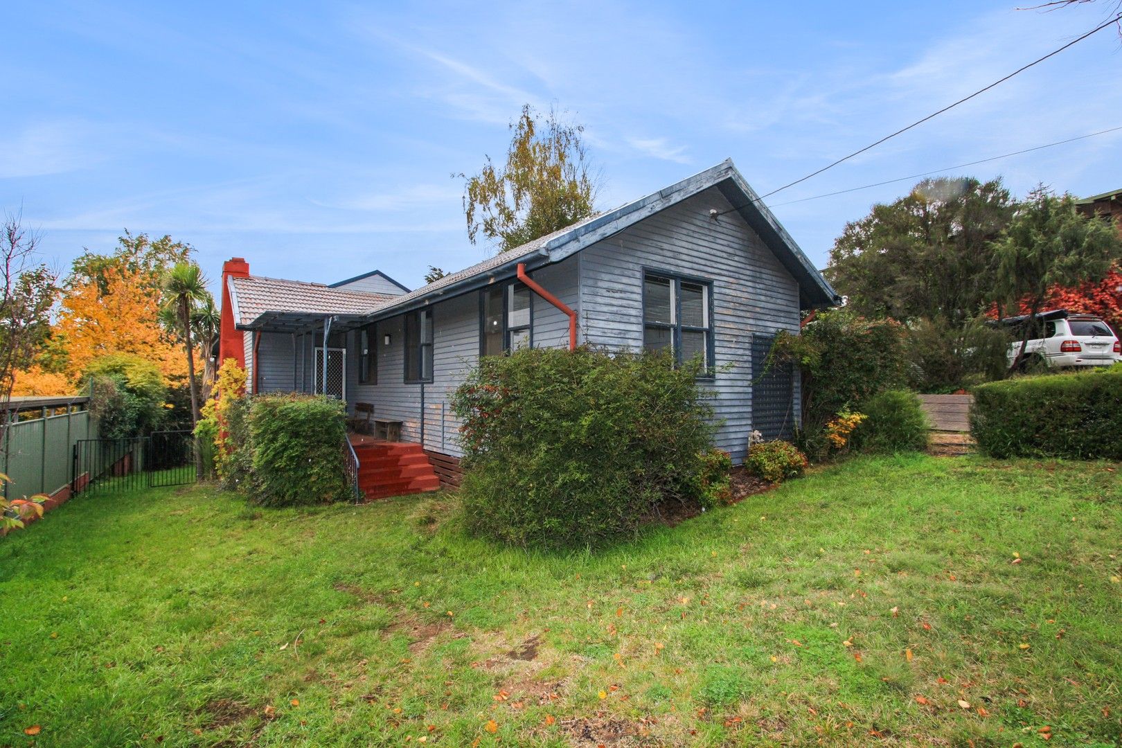 7 bedrooms House in 9 Moorong Place COOMA NSW, 2630