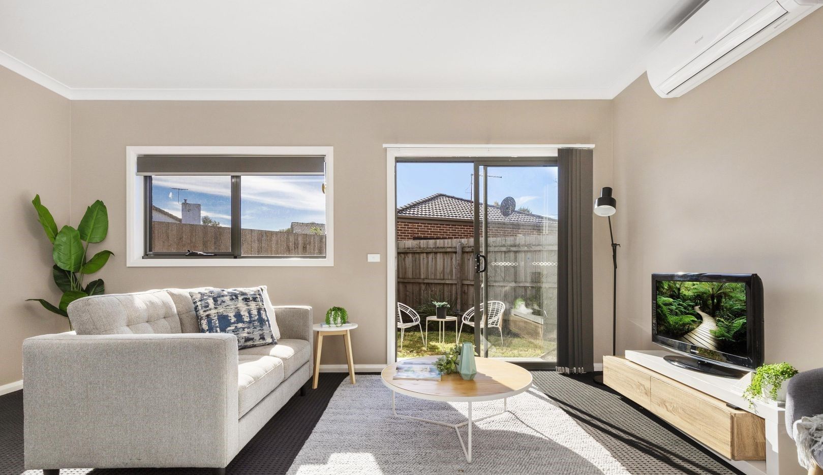 2 bedrooms Apartment / Unit / Flat in 5/5 Metelman Court BROADMEADOWS VIC, 3047