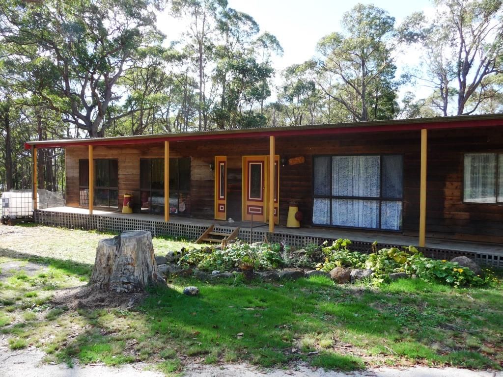 201 Coates Road, SNAKE VALLEY VIC 3351, Image 0