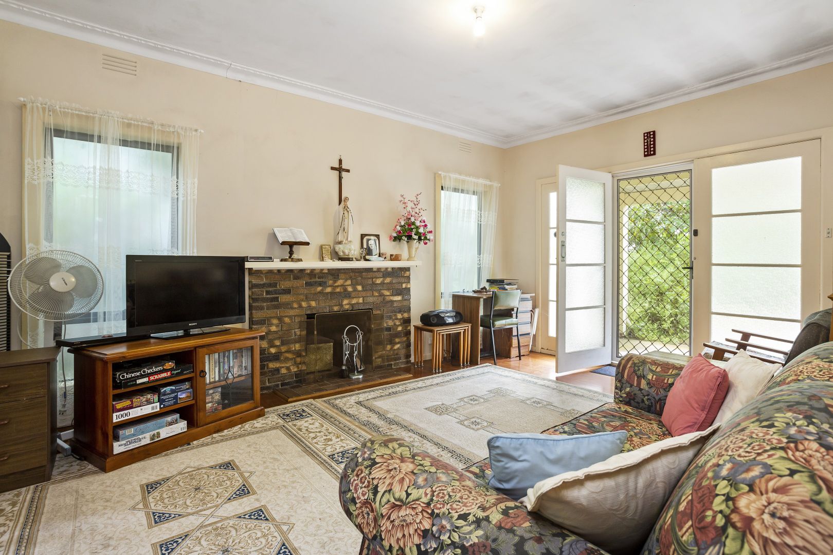 27 Newton Avenue, Sorrento VIC 3943, Image 2