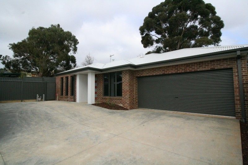 3 bedrooms Townhouse in 3/307 Walker Street BALLARAT NORTH VIC, 3350