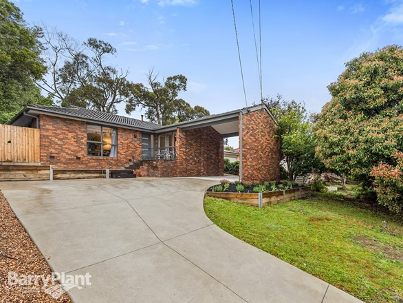 44 Manuka Drive, Boronia VIC 3155