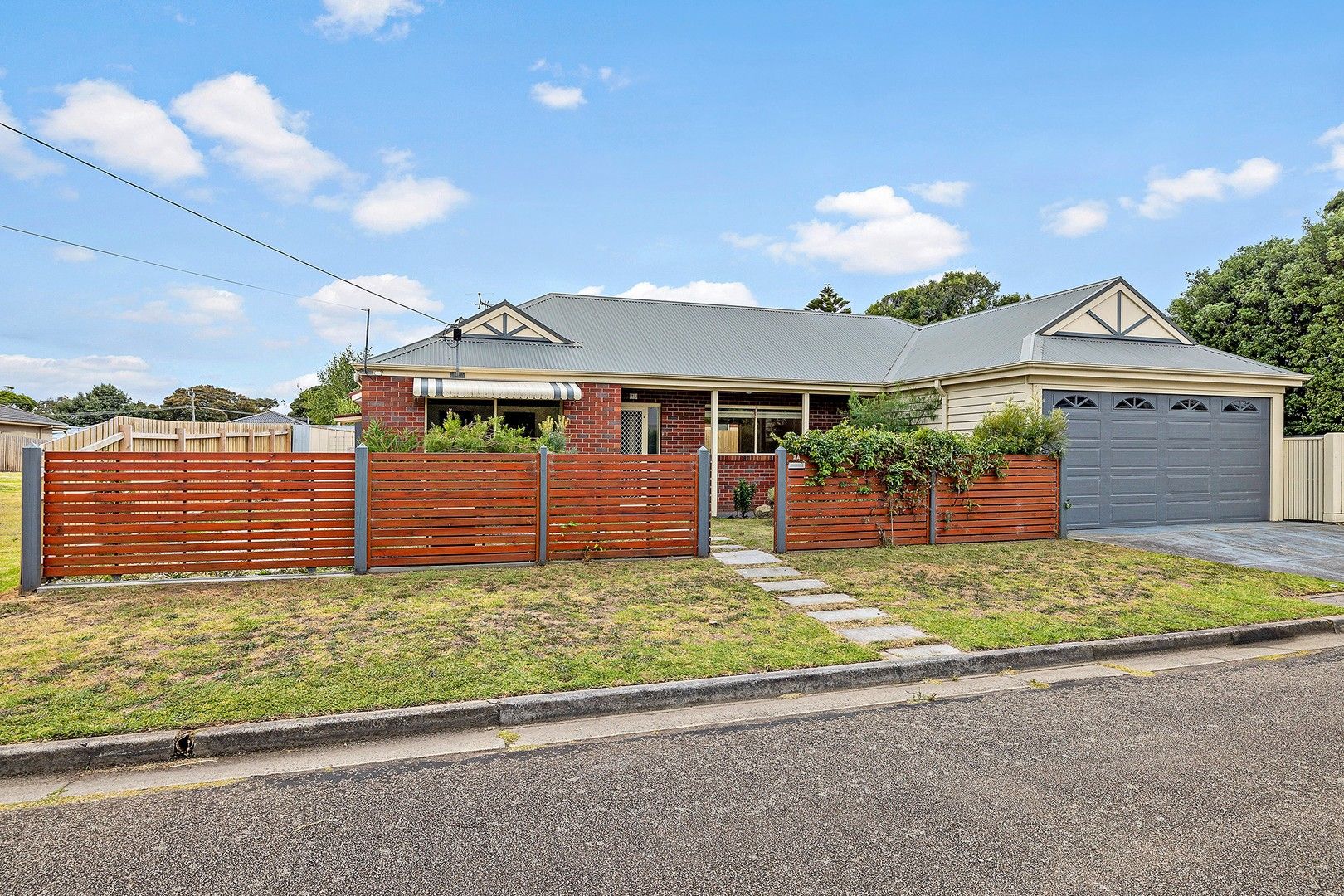 2A Moorfield Avenue, Rosebud VIC 3939 Villa For Rent Domain