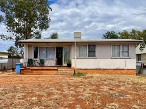 27 Elizabeth Crescent, Cobar NSW 2835, Image 0