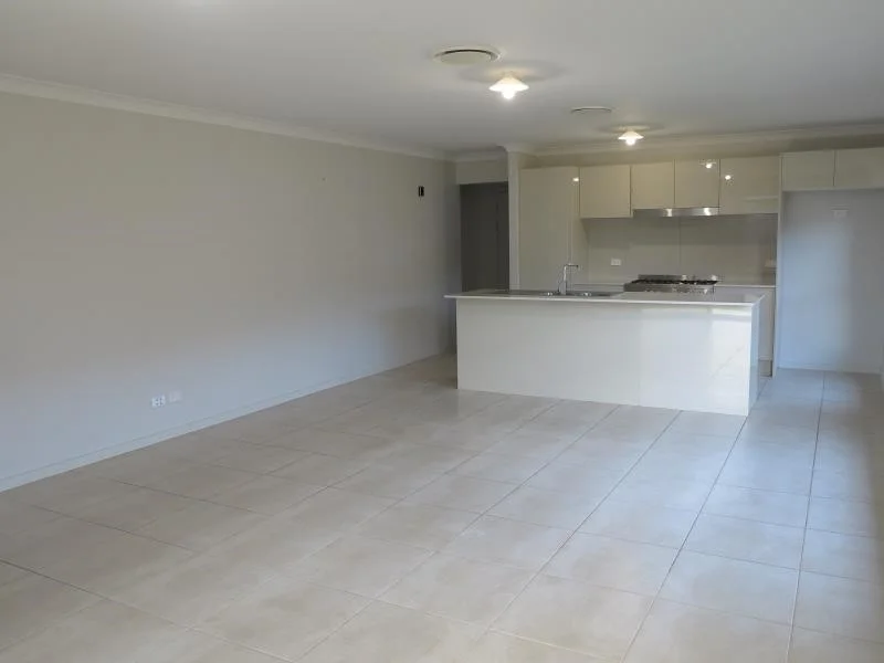 Additional image 2 of 5 Rosecomb Rd, Spring Farm NSW 2570