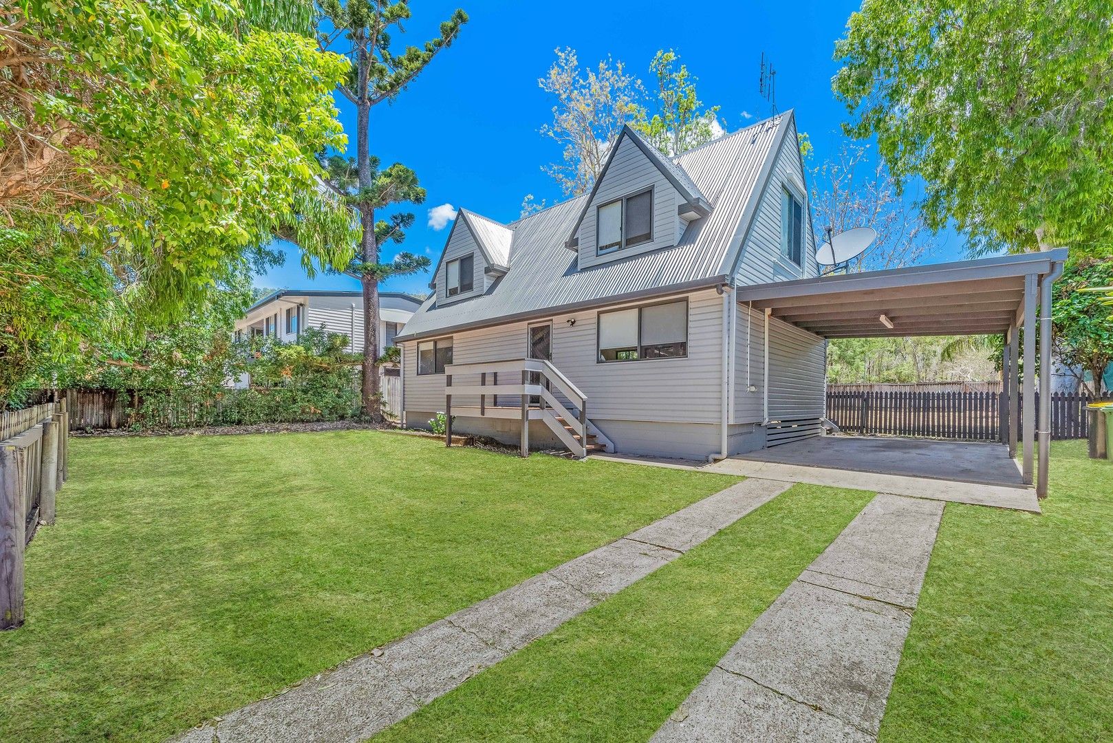 200 Shute Harbour Road, Cannonvale QLD 4802 Domain