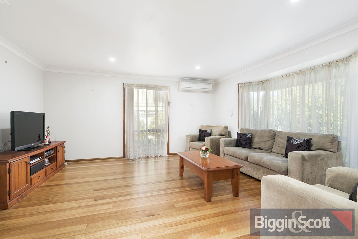 15 Clydebank Road, Edithvale VIC 3196, Image 1