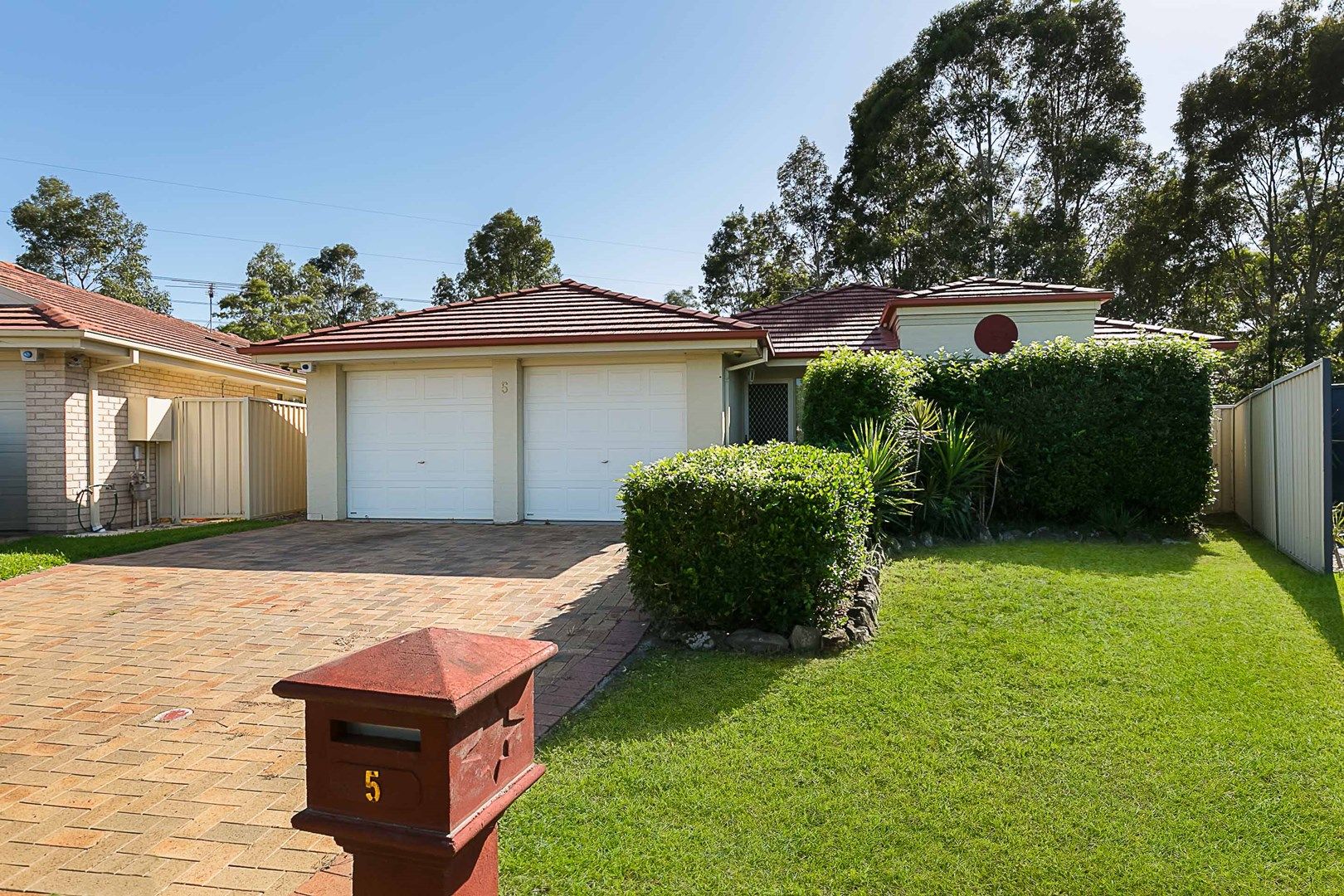 5 Wilga Close, Blue Haven NSW 2262, Image 0