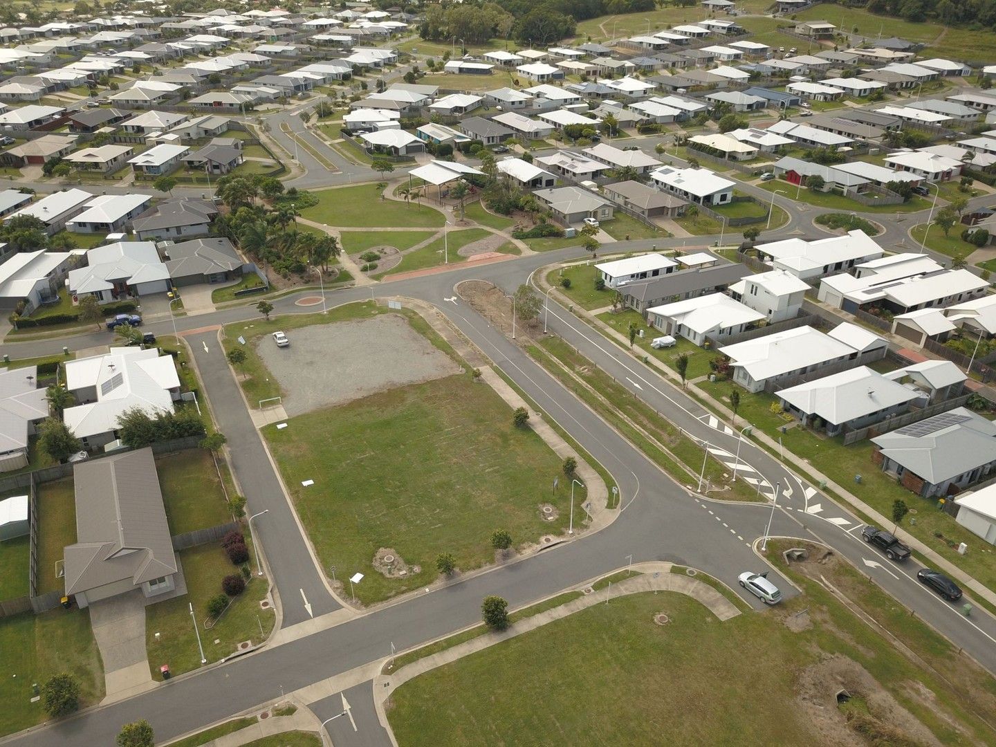 Vacant land in 8 Elgans Parade, RURAL VIEW QLD, 4740