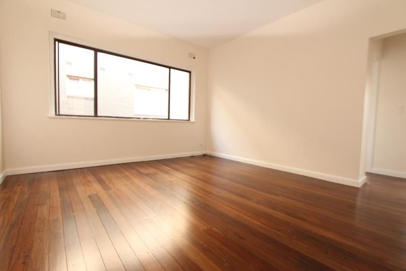 2 bedrooms Apartment / Unit / Flat in 3/116 Warners Avenue BONDI BEACH NSW, 2026