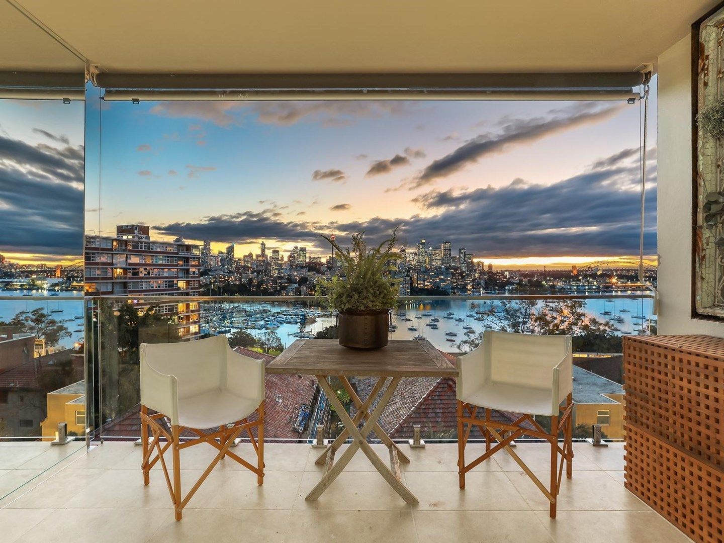 2 bedrooms Apartment / Unit / Flat in 20/50 Darling Point Road DARLING POINT NSW, 2027