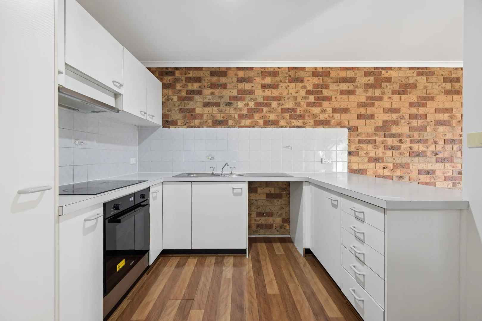 Additional image 4 of 91 Hallen Close, Phillip ACT 2606