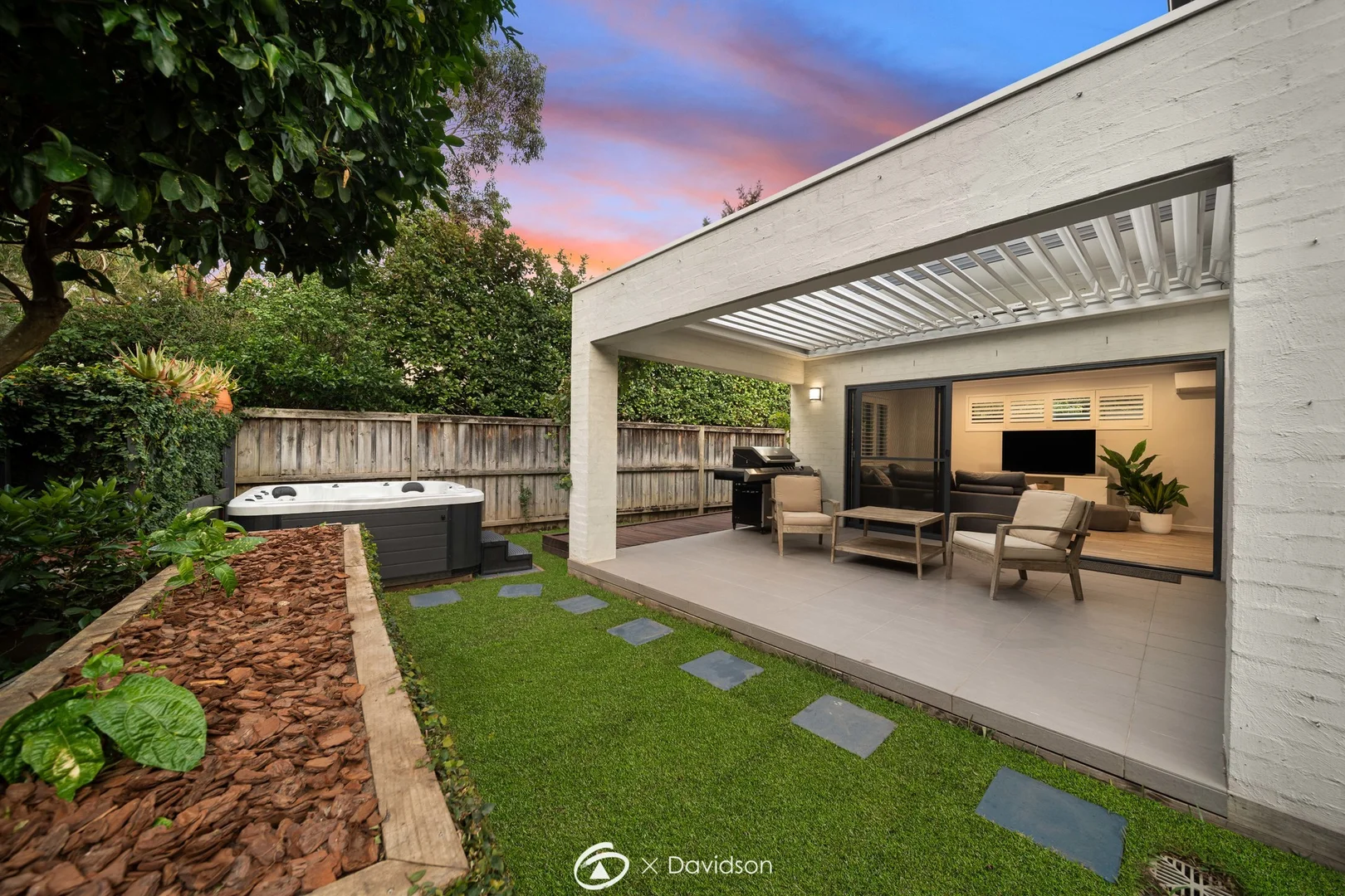 Image 12