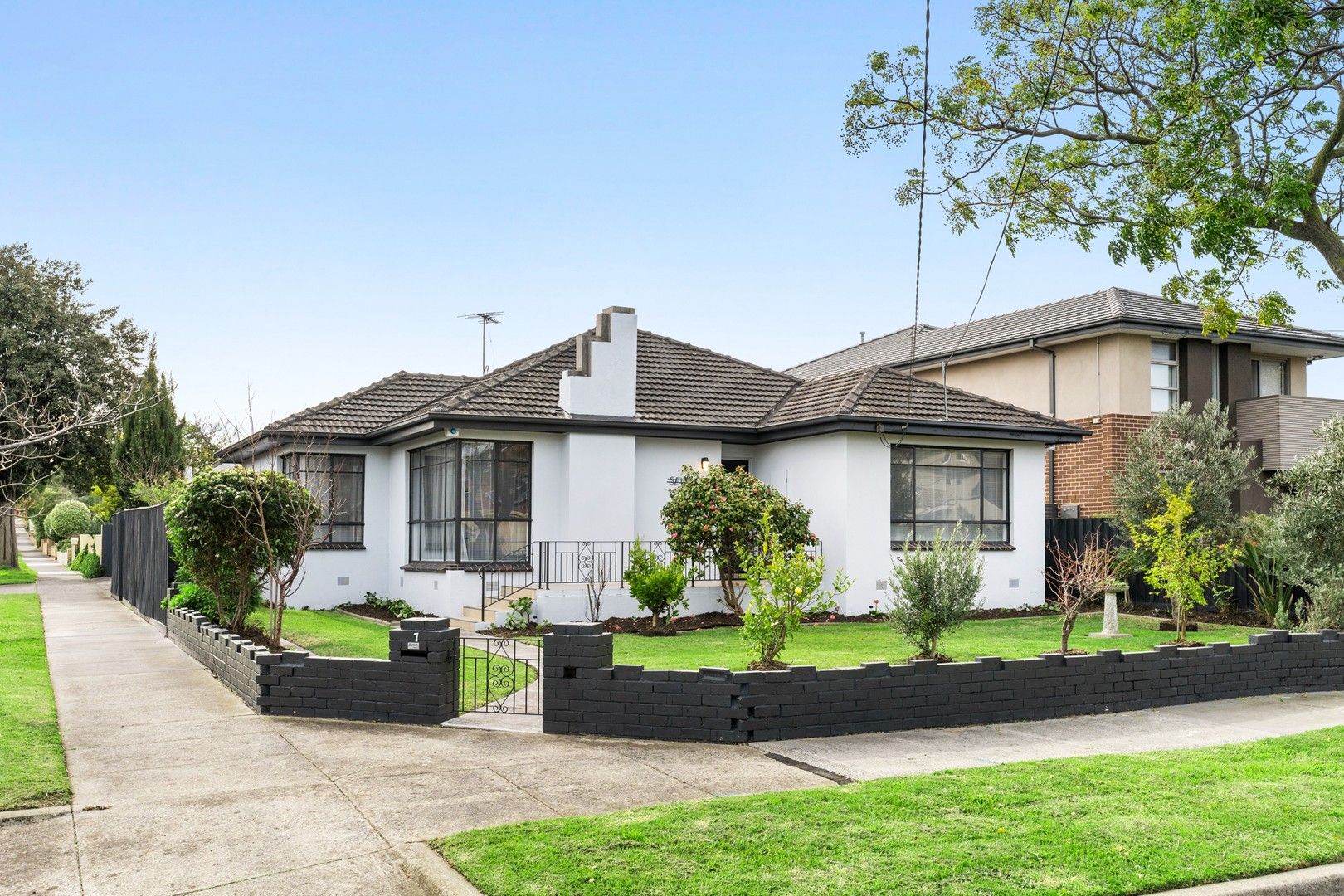 3 bedrooms House in 7 Chelsea Street CHELTENHAM VIC, 3192