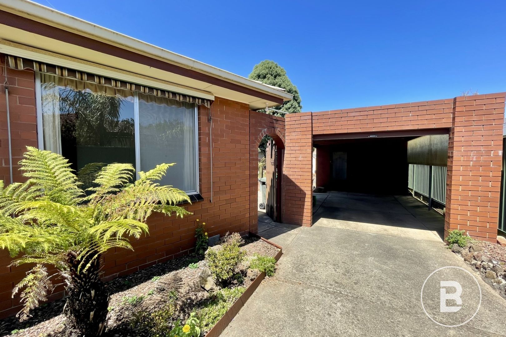 4 Yew Street, Wendouree VIC 3355 - House For Rent | Domain