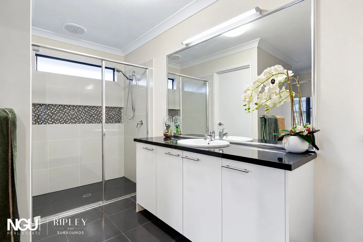 17 Sunnywood Street, Fernvale QLD 4306 | Domain