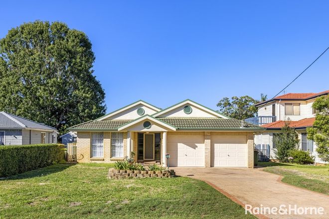 Picture of 36 Diggers Drive, TANILBA BAY NSW 2319