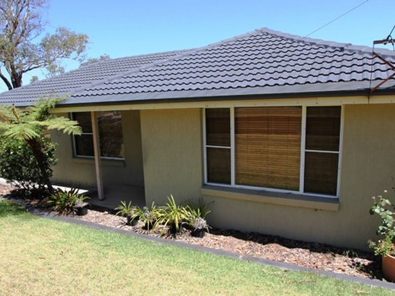 3 Maple Avenue, The Oaks NSW 2570, Image 2