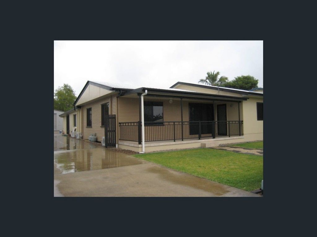 4 bedrooms House in 36 Schapers Road GLENELLA QLD, 4740