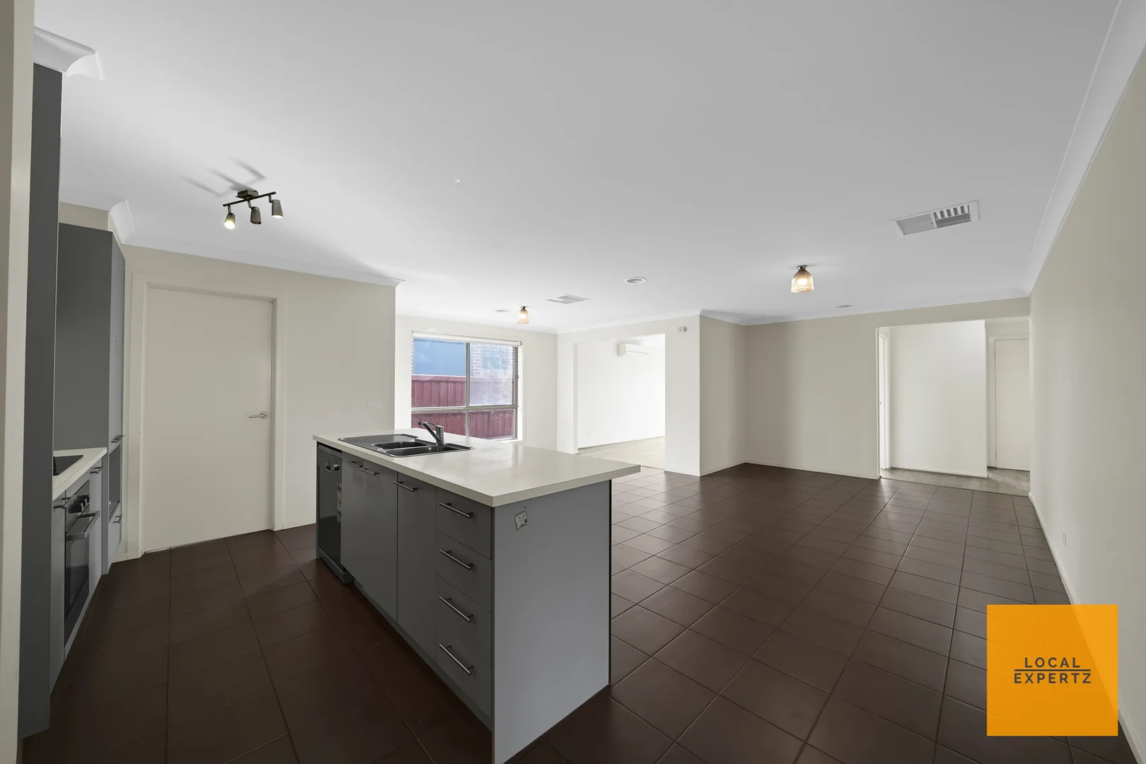 Additional image 2 of 3 Stipa Place, Brookfield VIC 3338