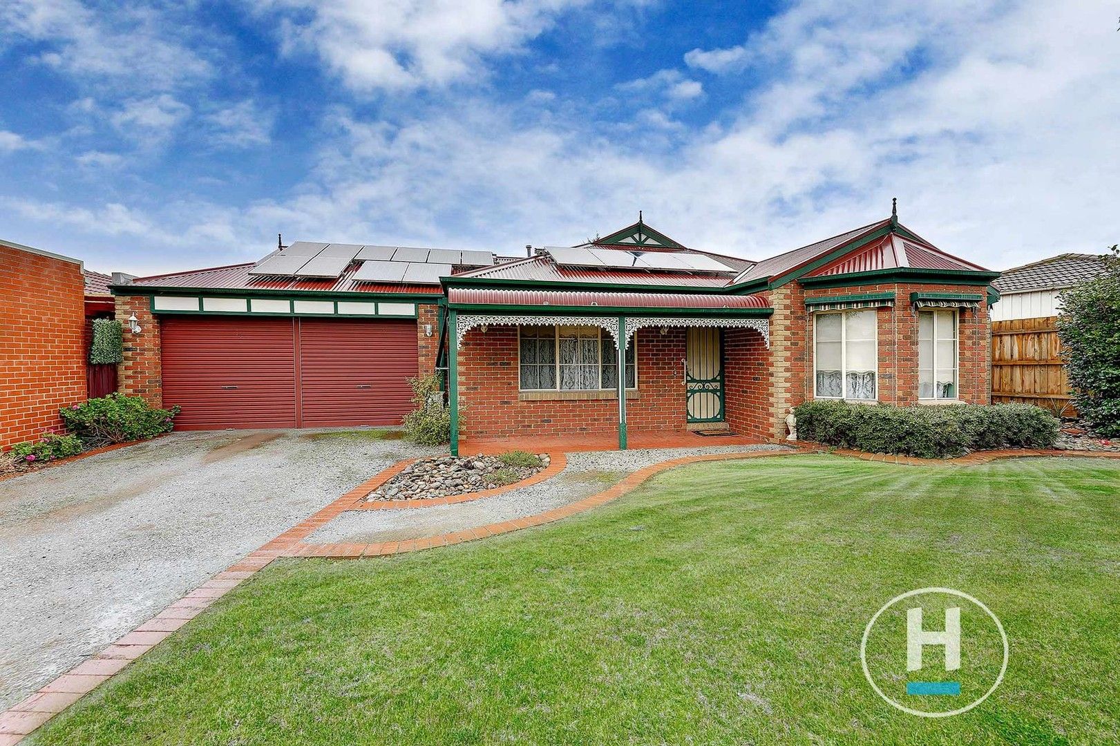 10 Pinnock Avenue, Roxburgh Park VIC 3064, Image 0